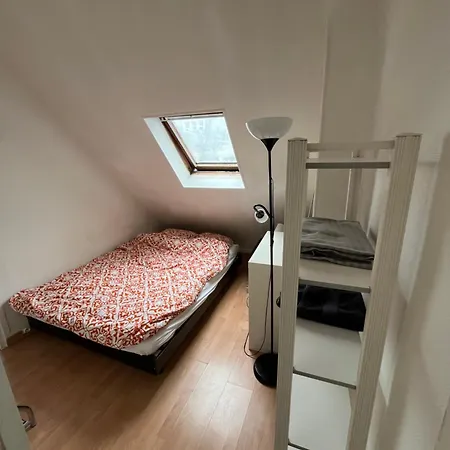 Privat bolig In With View Of The Eiffel Tower Paris